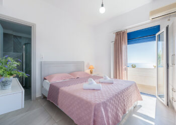 Για 5 μήνες ΦΠΑ 13% σε σημαντικές υπηρεσίες