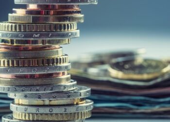 Προϋπολογισμό στα τυφλά αρχίζει να καταρτίζει το υπ. Οικονομικών