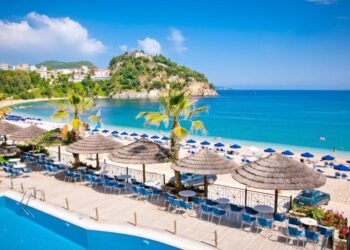 «Ξεκλείδωσαν» πέντε μεγάλες επενδύσεις στον τουρισμό