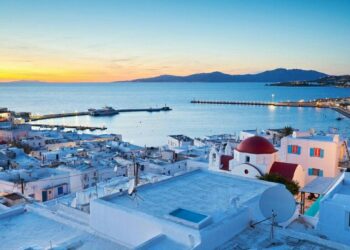 Επενδύσεις 1,5 δισ. σε τουριστικά θέρετρα