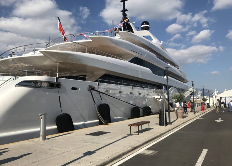 O’ Pari: Εγκαινιάστηκε το Mega Yacht-κόσμημα της ελληνικής ναυπηγικής
