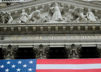 «Αλμα» στη Wall Street μετά τα στοιχεία για την ανεργία