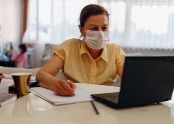 Ο Covid-19 «έφαγε» 400 εκατ. θέσεις εργασίας στο β’ τρίμηνο