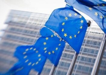 Μέτρα στήριξης 1,14 δισ. για την Ελλάδα ενέκρινε η Κομισιόν