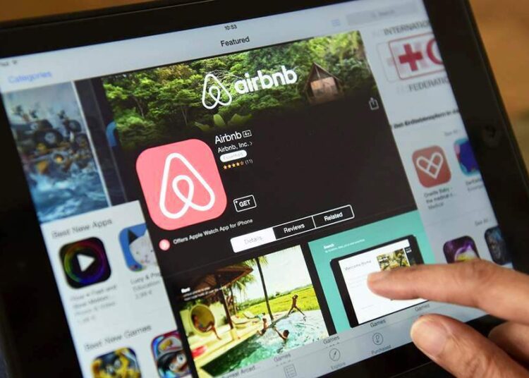 Airbnb: Έσπασε το φράγμα του 1 εκατ. κρατήσεων στις 8 Ιουλίου
