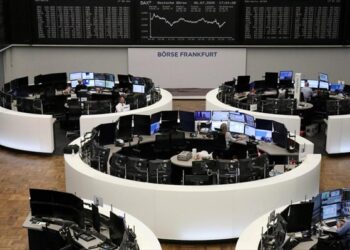 Μέτρα της Κομισιόν για τη στήριξη επιχειρήσεων μέσω των κεφαλαιαγορών