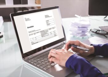 Ηλεκτρονικά τιμολόγια: 1+1 έτη ταχύτερη παραγραφή για λήπτες και εκδότες