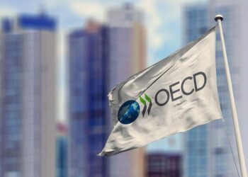 ΟΟΣΑ: Υφεση 8% της ελληνικής οικονομίας το 2020 – Θα φτάσει στο 9,8% με δεύτερο κύμα πανδημίας