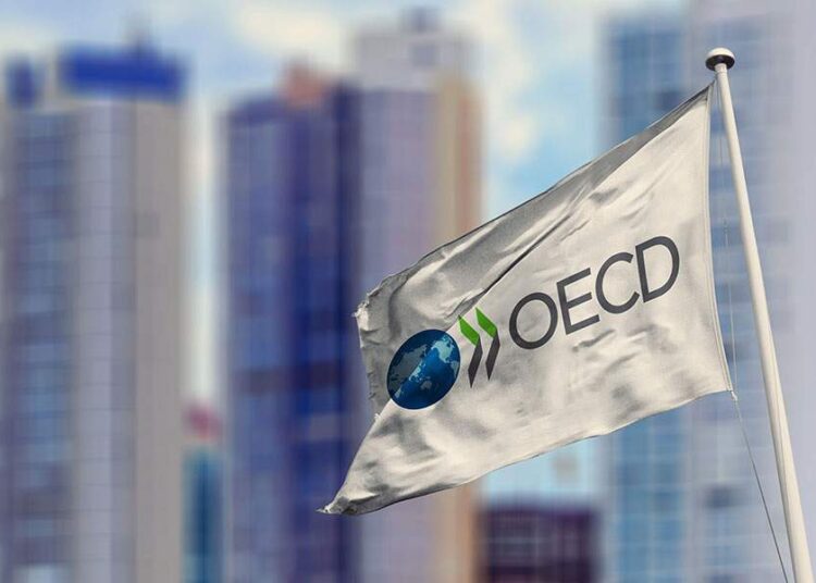 ΟΟΣΑ: Υφεση 8% της ελληνικής οικονομίας το 2020 – Θα φτάσει στο 9,8% με δεύτερο κύμα πανδημίας