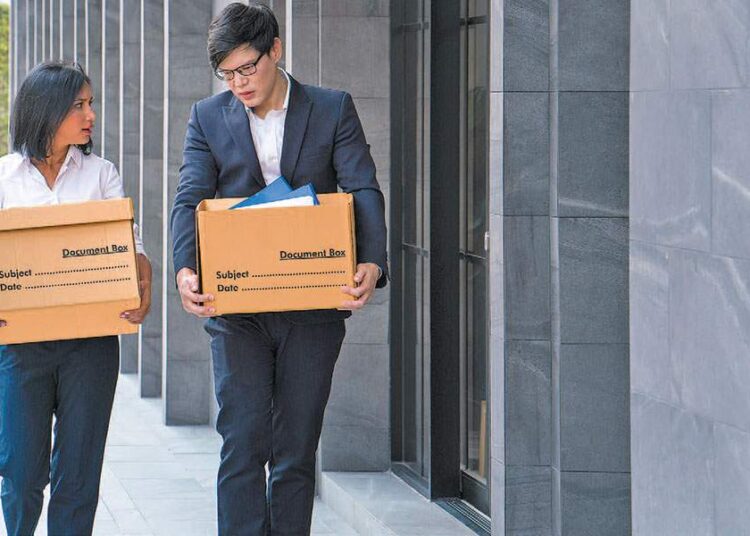 Οι επενδυτές επιβραβεύουν όσες εταιρείες προσλαμβάνουν