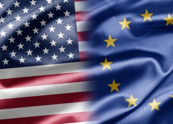 Bloomberg: Η οικονομία της Ευρωζώνης θα κόψει πρώτη το νήμα το 2021