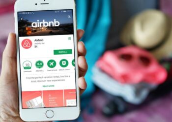Έτοιμη για εισαγωγή στο χρηματιστήριο η Airbnb