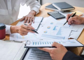 Φοροελαφρύνσεις και μείωση ασφαλιστικών εισφορών για την αναθέρμανσης της οικονομίας