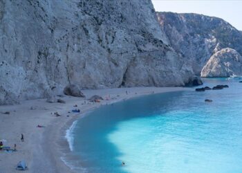 ​Πενιχρές οι αποδόσεις από τo στοίχημα του τουρισμού στην Ευρώπη