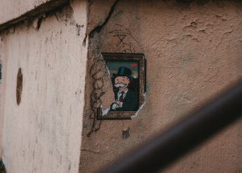 Το χρήμα και ο τρόπος με τον οποίο το κινούμε αποκαλύπτει το ποιοι είμαστε