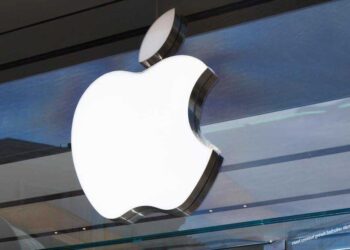 Η Apple απέρριψε αναβάθμιση του Facebook