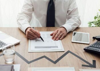 «Φρένο» σε επιχειρήσεις «ζόμπι» με τον νέο πτωχευτικό κώδικα