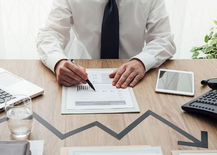 «Φρένο» σε επιχειρήσεις «ζόμπι» με τον νέο πτωχευτικό κώδικα