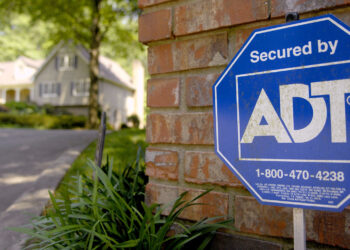 Google: Αγοράζει μερίδιο της ADT για να προωθήσει τις smart home συσκευές της
