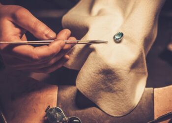 Η χαμένη λάμψη των κοσμημάτων: «Βουτιά» πωλήσεων 60% φέτος