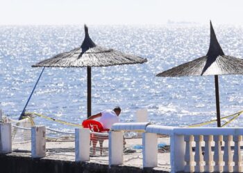 Η πανωλεθρία του τουρισμού στη Μεσόγειο σε αριθμούς