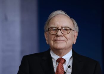 Warren Buffett: Οι 21 μετοχές που αγόρασε και πούλησε στο β’ τρίμηνο του έτους