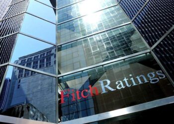 Fitch: Παγκόσμια ύφεση 4,4% το 2020