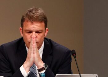 CEO Deutsche Bank: Μην περιμένετε επιστροφή στην ομαλότητα ούτε το 2021