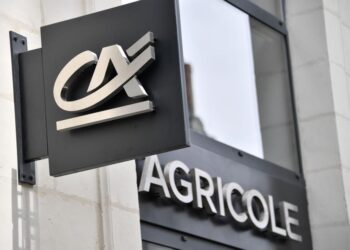 Η Credit Agricole ψάχνει για εξαγορές στην Ιταλία