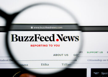 Το BuzzFeed εξαγοράζει το HuffPost