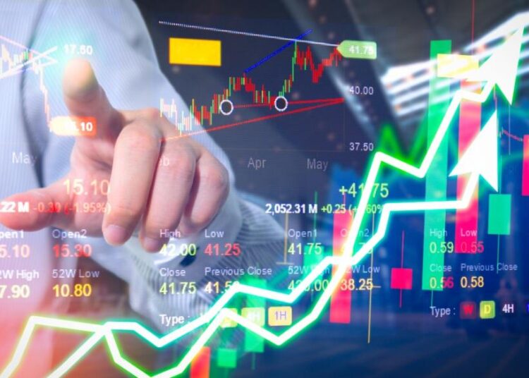 Σε νέα ιστορικά υψηλά S&P 500 και Nasdaq