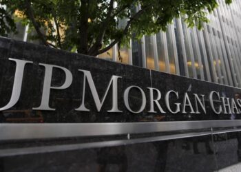 JP Morgan: Η Ελλάδα ακριβότερη αγορά μετοχών στην Ευρώπη, με χαμηλή μερισματική απόδοση