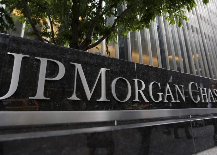 JP Morgan: Η Ελλάδα ακριβότερη αγορά μετοχών στην Ευρώπη, με χαμηλή μερισματική απόδοση