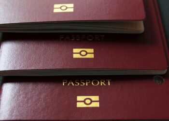 «Πάτωσε» στην Ελλάδα η golden visa, πηγαίνει καλά στην Πορτογαλία