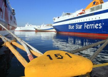 Ακτοπλοΐα: «Χάθηκαν» 10,36 εκατ. επιβάτες το 2020 λόγω πανδημίας
