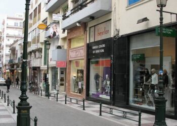 Τα 4 στα 10 ευρώ φορολογικών εσόδων είναι από την κατανάλωση