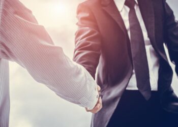 «Καταιγίδα» επιχειρηματικών deals για την επόμενη ημέρα της πανδημίας