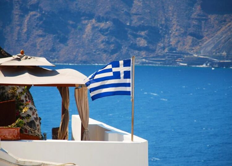 Πολύτιμη «ανάσα» για τον τουρισμό: Αύξηση έως 30% στις τιμές πακέτων