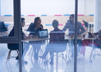 ΕΣΕΕ: Τετραπλάσιος ο αντίκτυπος της πανδημίας σε σχέση με την κρίση