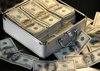 Η ιαπωνική Suzuki θα επενδύσει 1,4 δισεκατομμύρια δολάρια για ηλεκτρικά οχήματα στο εργοστάσιο της Ινδίας.