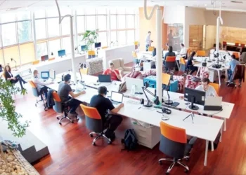 Το «αποτύπωμα» του Covid-19 στις εταιρείες