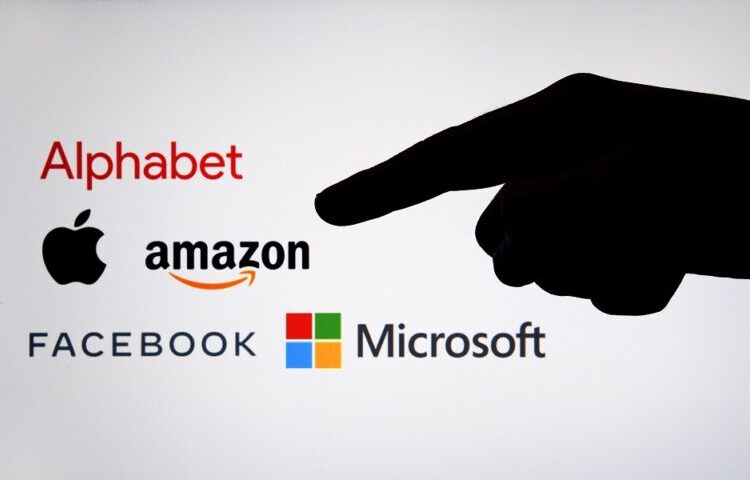 Δείτε τους παχυλούς μισθούς που παίρνουν όσοι δουλεύον στη Σίλικον Βάλεϊ