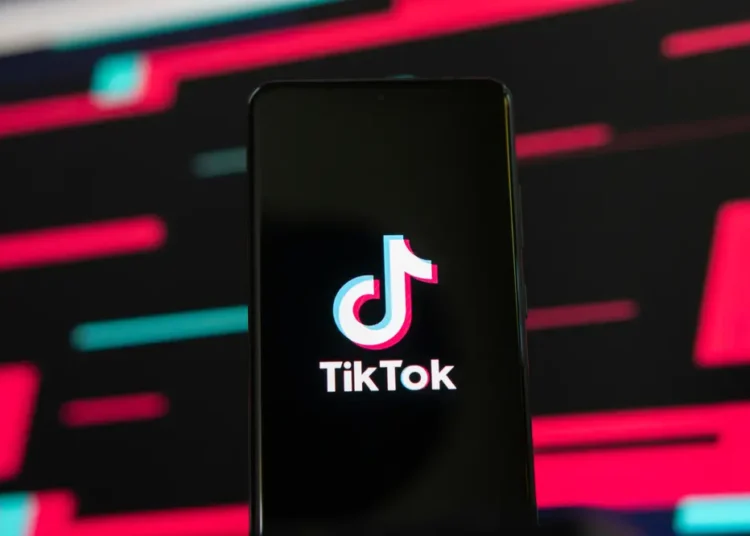Πρόστιμο στο TikTok για “προπαγανδιστικό” βίντεο
