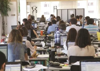 Ψηφιακή κάρτα εργασίας: 14 ερωτήσεις-απαντήσεις για την εφαρμογή του νέου καθεστώτος