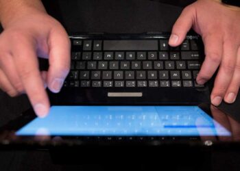 Εξαγορά της ελληνικής εταιρείας Inaccess από την Power Factors