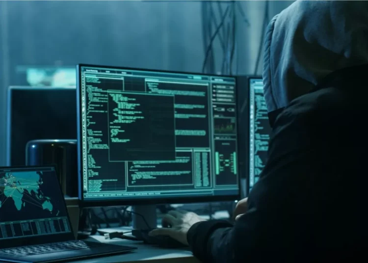 Οι χάκερς απειλούν το παγκόσμιο εμπόριο – Στο στόχαστρο μεγάλοι όμιλοι