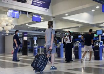 Κατακόρυφη άνοδος της τουριστικής ζήτησης – Πάνω από 3 εκατ. θέσεις σε πτήσεις από το εξωτερικό μέχρι τις αρχές Ιουλίου
