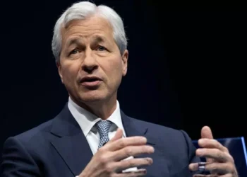 Τζέιμι Ντάιμον: Προειδοποίηση από τον CEO της JPMorgan – «Έρχεται τυφώνας στην οικονομία»