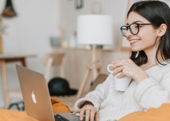 6 στους 10 πελάτες κάνουν αγορές από τα Μέσα Κοινωνικής Δικτύωσης