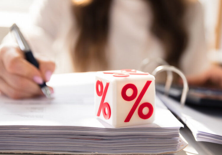 Σε εγρήγορση για τον κίνδυνο νέων «κόκκινων» δανείων